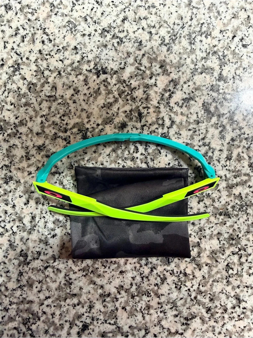 OAKLEY Sutro Light Frame Turquoise & Lime